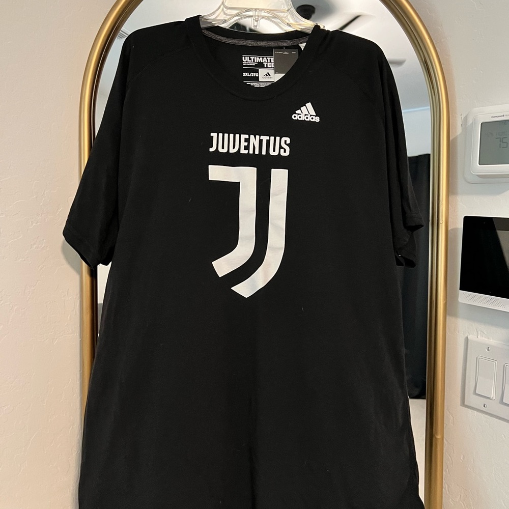 NWT: Juventus Adidas Ultimate Tee, XXL